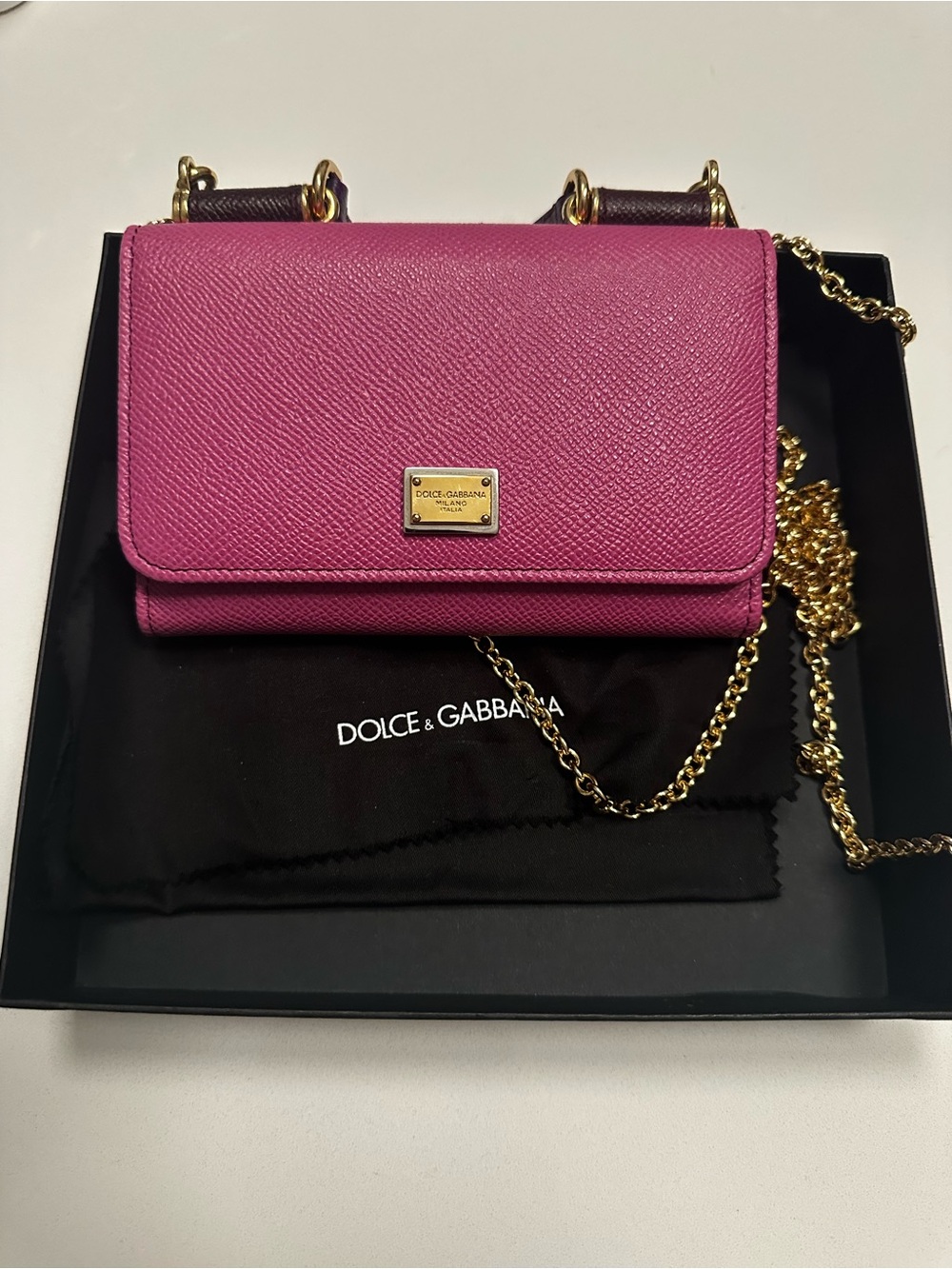 ✨ Dolce & Gabbana Mini Von Bag Sacred Heart Dauphine ✨
